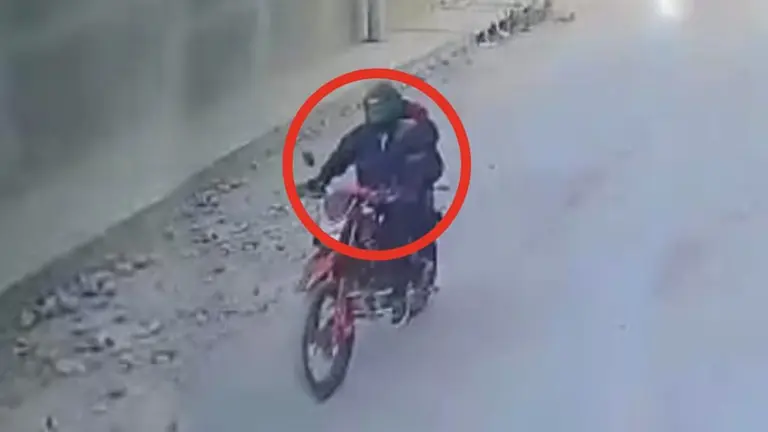 C&aacute;maras captan a los presuntos autores del ataque armado en la zona sur de Cochabamba. CORTES&Iacute;A