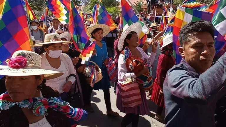Adeptos al Pacto de Unidad, en una marcha. ABI