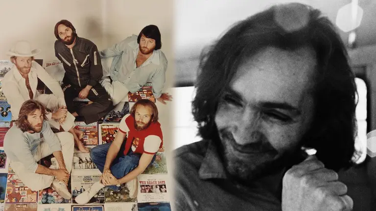 The Beach Boys y una fotograf&iacute;a de Charles Manson cuando fue trasladado a prisi&oacute;n por los cr&iacute;menes de su secta. COMPOSICI&Oacute;N OPINI&Oacute;N