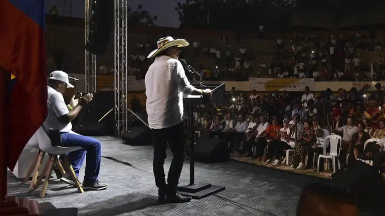 Fotograf&iacute;a cedida por la oficina de prensa de la presidencia de la Rep&uacute;blica del mandatario colombiano Gustavo Petro durante el lanzamiento del Sistema Nacional de Reforma Agraria este 3 de agosto de 2023 en Sincelejo (Colombia)./ EFE