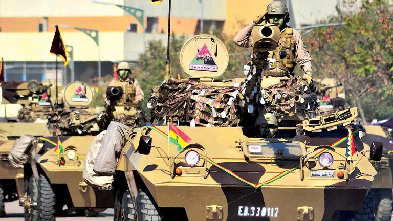 Una imagen de la Parada Militar que tuvo lugar  en Tarija./ APG
