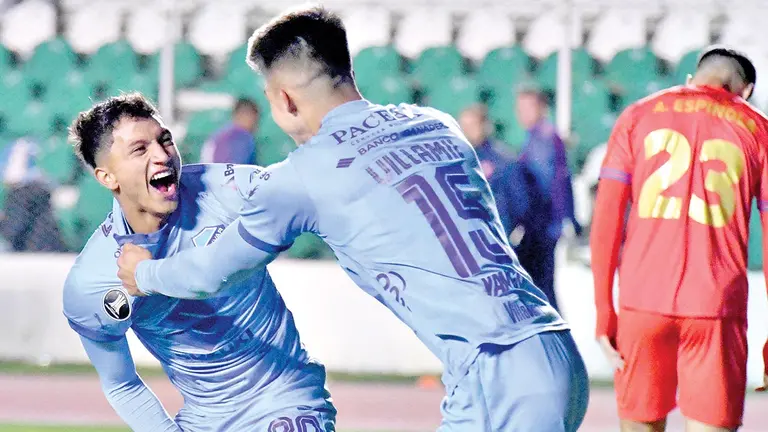 La Academia celebra un tanto por Copa Libertadores./ APG