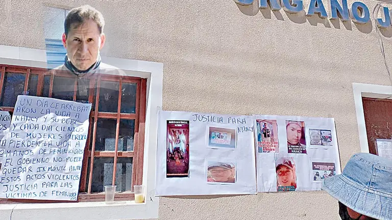 Piden justicia por el feminicidio de Nancy en Uyuni./ CORTESÍA