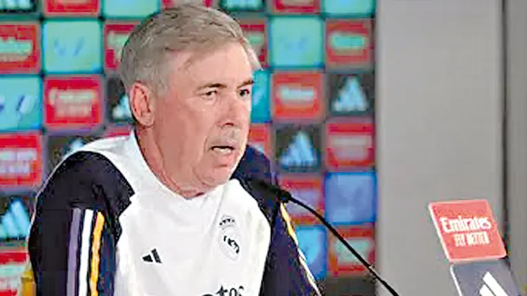 Carlo Ancelotti brinda declaraciones en una conferencia./ EFE EN ANTENA 3