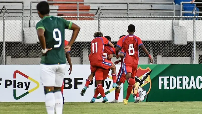 La Verde perdi&oacute; 2-1 ante Panam&aacute;./ DICO SOL&Iacute;S