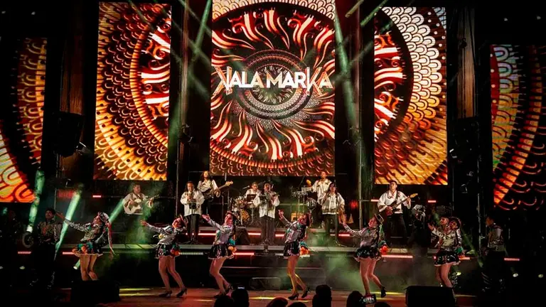 Kalamarka en una presentaci&oacute;n en vivo. FACEBOOK KALAMARKA