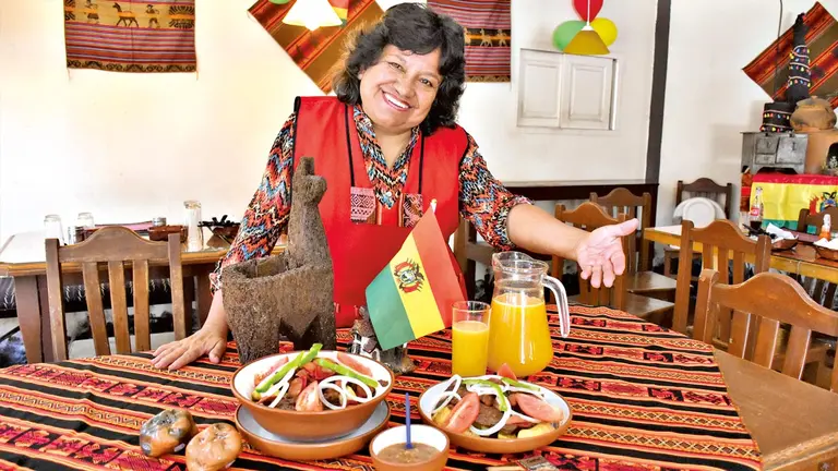 Chillamicito,  tradición  valluna en manos de la  orureña Roxana Márquez./ NOÉ PORTUGAL