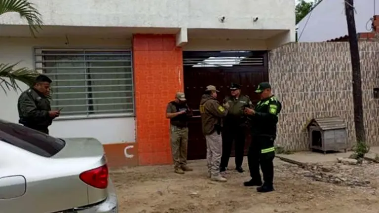 Adolescente desaparecida en Potos&iacute; es hallada en un taller donde explotaban laboralmente a 30 personas./ URGENTE.BO