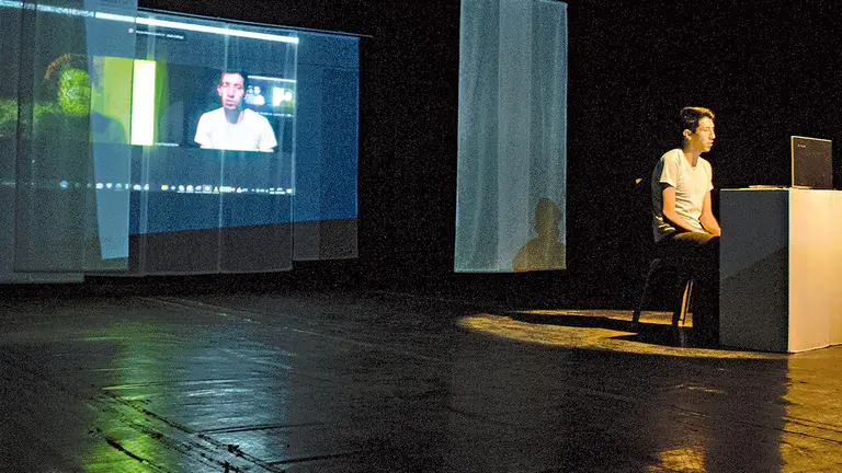 Una escena de la obra &ldquo;V&iacute;nculos&rdquo;./ mARTadero