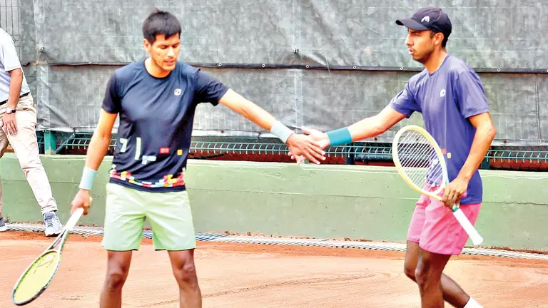 Arias (d) y Zeballos (i), durante el Challenger./ DIRECTV OPEN