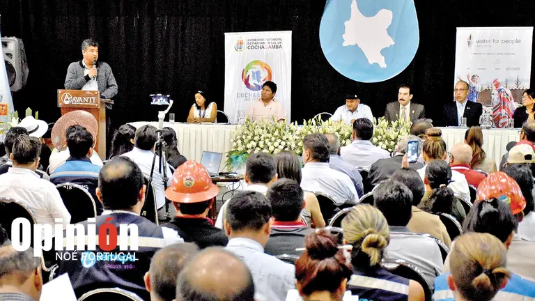La inauguraci&oacute;n de la Cumbre del Agua, este 28 de septiembre./ NO&Eacute; PORTUGAL