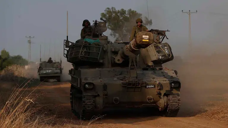 Una de las tanquetas de miembros de Ham&aacute;s en el ataque a Israel. EFE