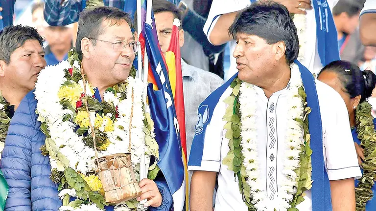 El actual presidente Luis Arce y el exmandatario Evo Morales, en una foto de archivo./ EFE