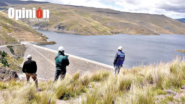 La represa de Misicuni, donde se almacena agua para Cochabamba./ DICO SOL&Iacute;S