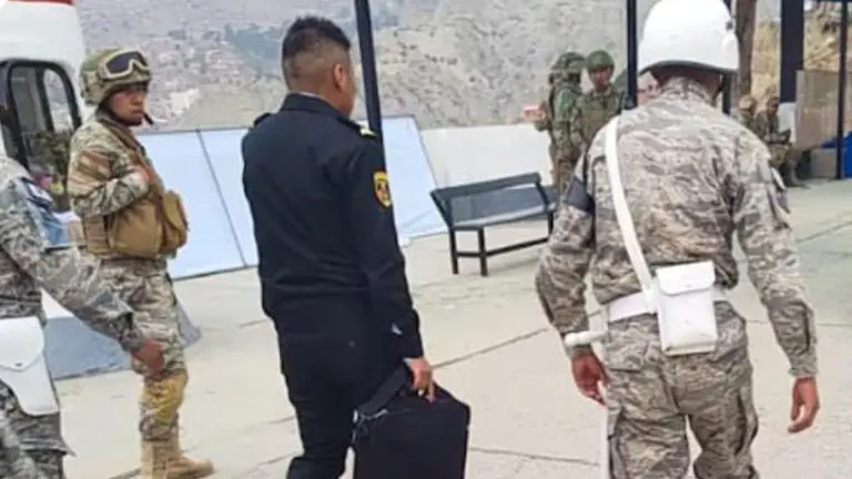 El falso militar que quiso impresionar a su pareja. URGENTE.BO