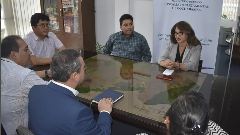 Reuni&oacute;n interinstitucional para coordinar las Jornadas de Descongestionamiento Carcelario.  FGE