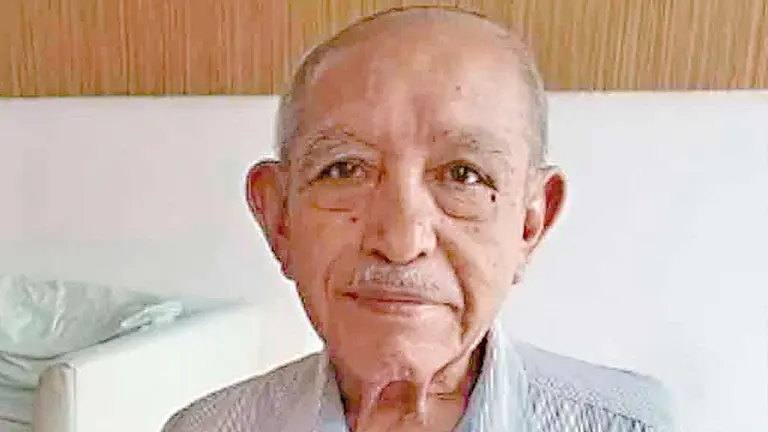 El periodista y escritor H&eacute;ctor Nogueras./ PRENSA LATINA