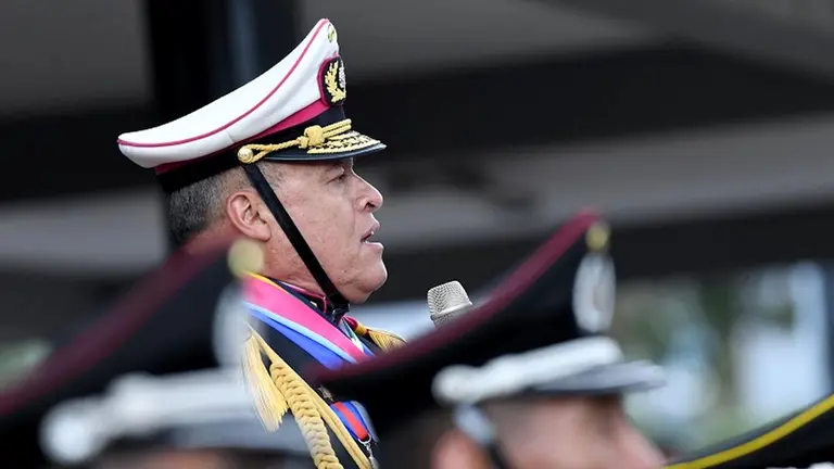 El Ejército compromete su lealtad al gobierno de Arce./ URGENTE.BO