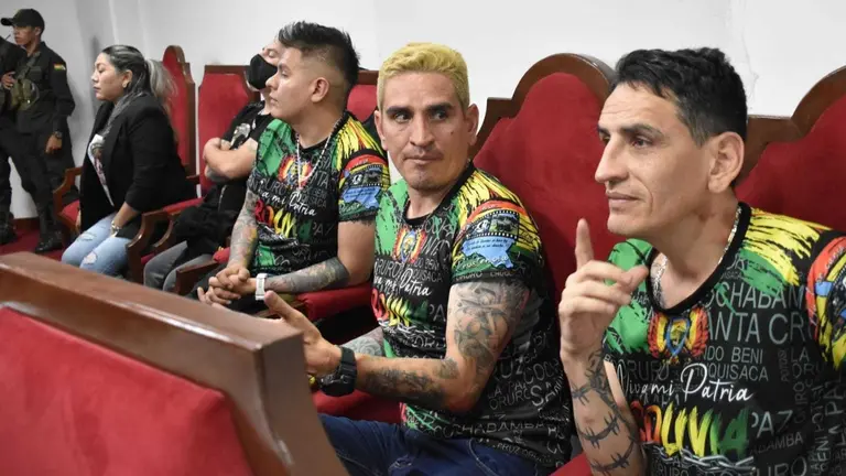 Integrantes de la RJC, durante el inicio de juicio oral, en Cochabamba. NO&Eacute; PORTUGAL