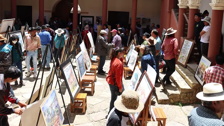 Versi&oacute;n pasada del Concurso Nacional de Pintura Cada&ntilde;al de Totora. Fotograf&iacute;a cedida