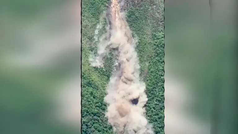 Derrumbe en un sector de Machu Picchu./ CAPTURA DE VIDEO