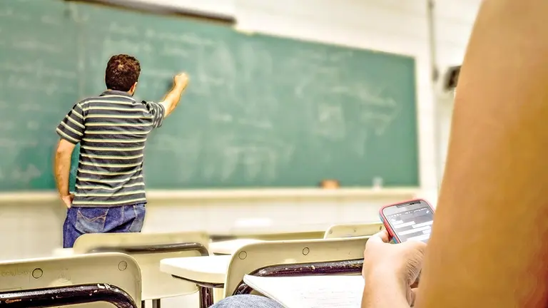 Fotograf&iacute;a ilustrativa de un profesor./ PEXELS