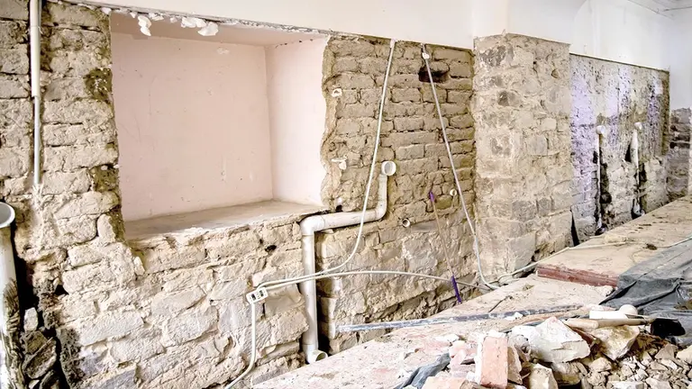 El "tapado" que fue hallado en la Casona Santiv&aacute;&ntilde;ez./ ALCALD&Iacute;A DE COCHABAMBA