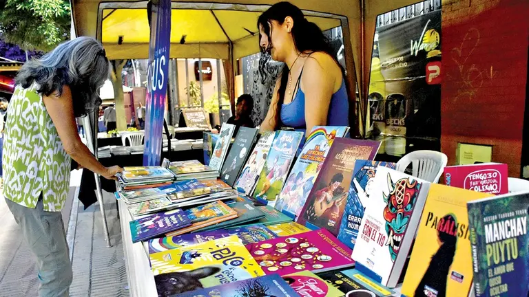 Expositores de la 8va ExpoLibro Navideña./ NOÉ PORTUGAL