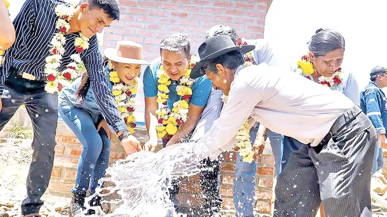 Imagen referencial de un sistema de agua en Omereque./ AHORA EL PUEBLO