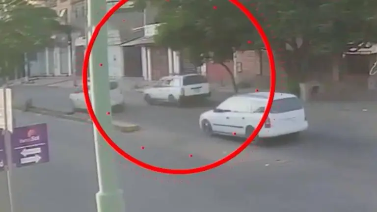 Accidente en la avenida Siglo XX  UNITEL