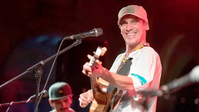 El cantautor Manu Chao, en una foto de archivo./ EFE