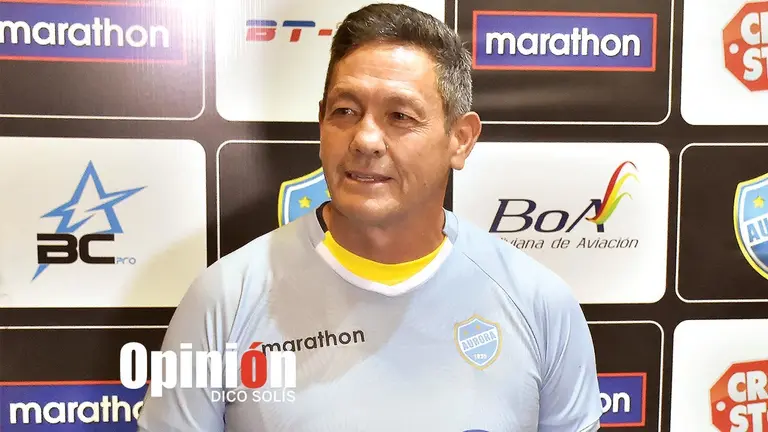 Mauricio Soria continuar&aacute; ligado al Club Aurora en la temporada 2024./ DICO SOL&Iacute;S