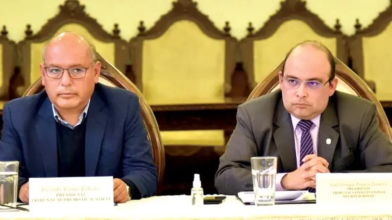 Los presidentes del TSJ, Ricardo Torres, y del TCP, Paul Franco./ ERBOL