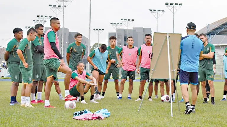 Los de Thiago Leitao entrenan en el Tr&oacute;pico./ CLUB SAN ANTONIO DE BULO BULO