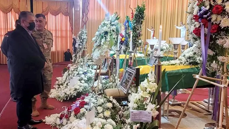 Velan los cuerpos de los militares fallecidos en instalaciones del Circulo de Oficiales del Ejército (COE)./ MINISTERIO DE DEFENSA