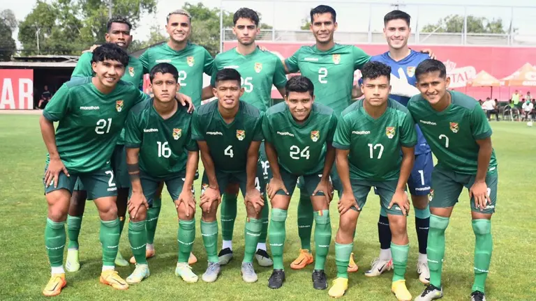 El seleccionado boliviano Sub-23, listo para el Preol&iacute;mpico. FBF