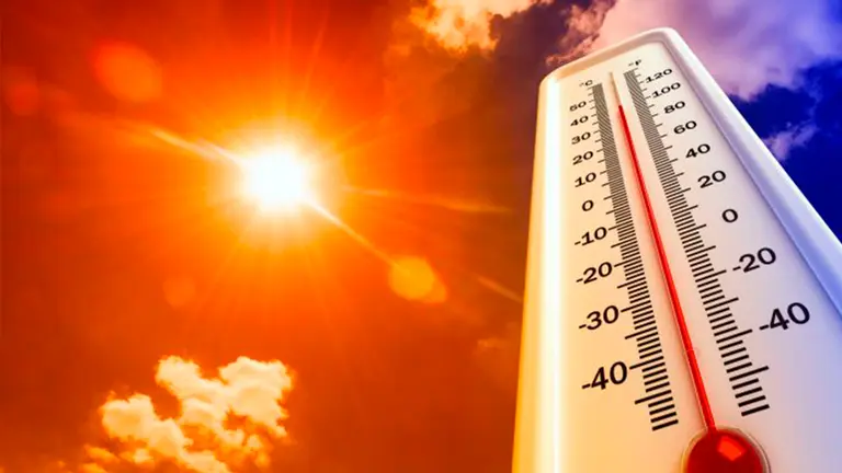 Foto referencial sobre calor en el mundo./ LAVISI&Oacute;NWEB