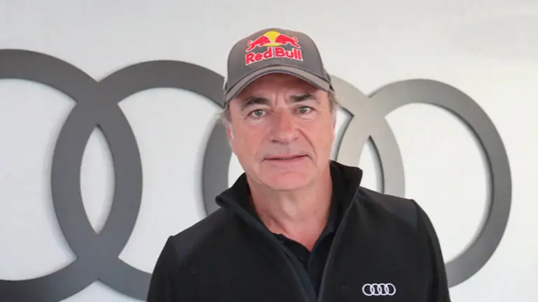 El piloto Carlos Sainz, tras la victoria./ CAPTURA DE VIDEO
