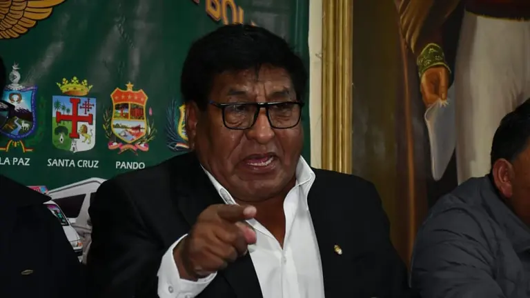 El secretario ejecutivo de la Confederaci&oacute;n de Choferes de Bolivia, Lucio G&oacute;mez. APG