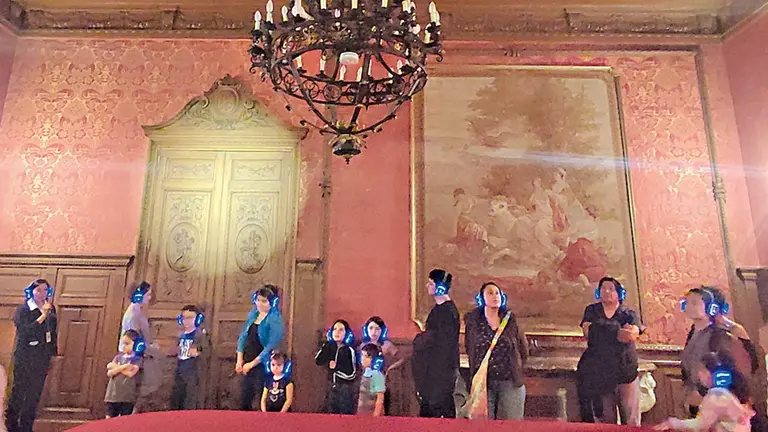 El Palacio Portales &lsquo;revive&rsquo; a través del sonido./ DICO SOLÍS