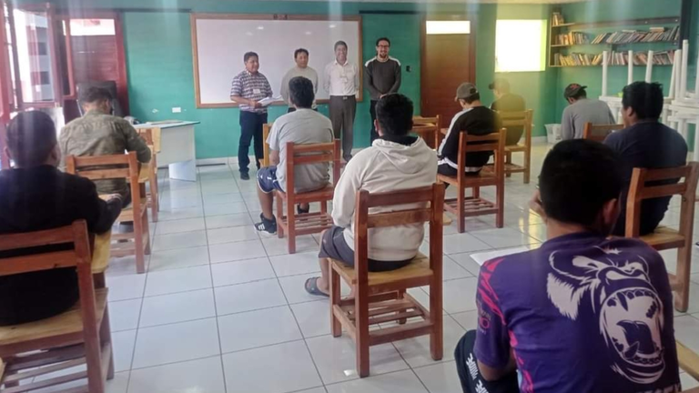 Privados de libertad rinden examen para entrar a la universidad. R&Eacute;GIMEN PENITENCIARIO