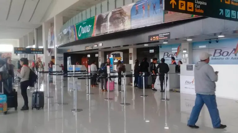 Vista del aeropuerto de Oruro. Urgente.bo