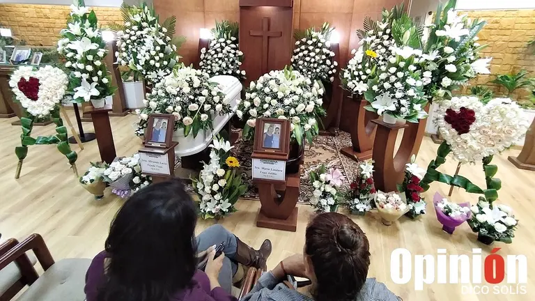 Los cuerpos de María Lindaura y Miranda están siendo velados en Cochabamba y hoy les darán el último adiós. /  DICO SOLÍS