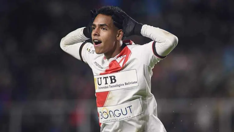 Moisés Paniagua el sgundo goleador más joven de Copa Libertadores. Always Ready. 