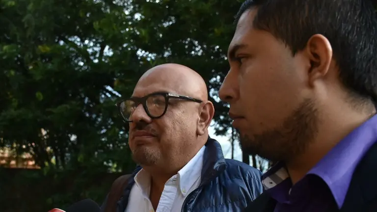 El doctor implicado en las investigaciones que giran en torno al caso de una ni&ntilde;a de 10 a&ntilde;os v&iacute;ctima, supuestamente, de negligencia m&eacute;dica. DICO SOL&Iacute;S