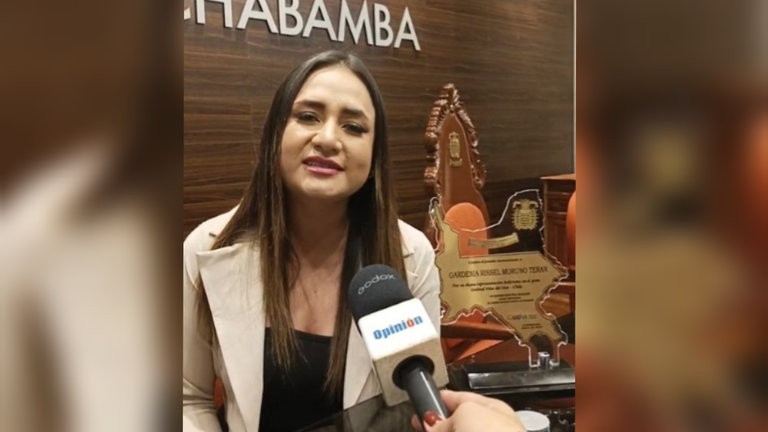 La cochabambina Gardenia, ya de retorno tras su participaci&oacute;n en Vi&ntilde;a del Mar. CAPTURA DE VIDEO