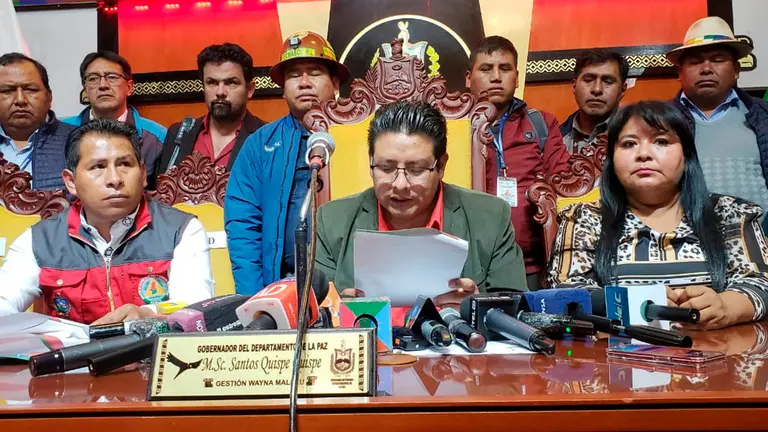 El gobernador de La Paz, Santos Quispe, durante la reuni&oacute;n del COED. Foto: GADLP