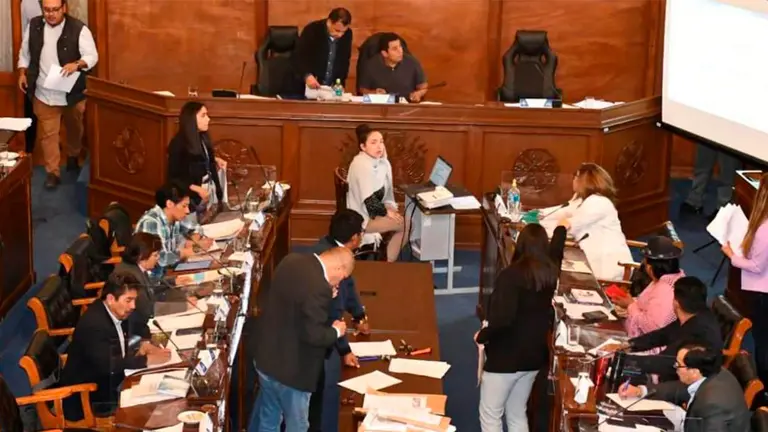 Imagen referencial a la revisi&oacute;n de postulantes para las Elecciones Judiciales./ RRSS
