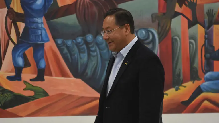 El presidente Luis Arce, durante el contacto con la prensa./ APG