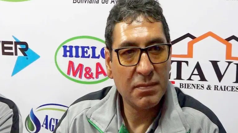 El Director Técnico, Richard Rojas./ ERBOL